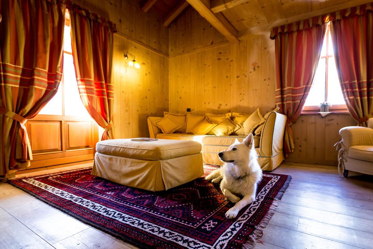 Hotel Lyshaus Gressoney-Saint-Jean Bagian luar foto