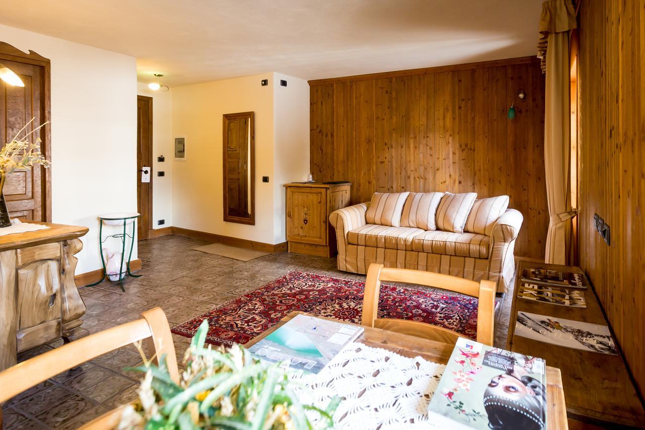 Hotel Lyshaus Gressoney-Saint-Jean Bagian luar foto