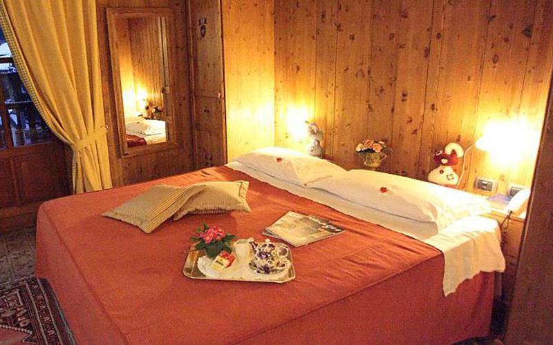 Hotel Lyshaus Gressoney-Saint-Jean Bagian luar foto